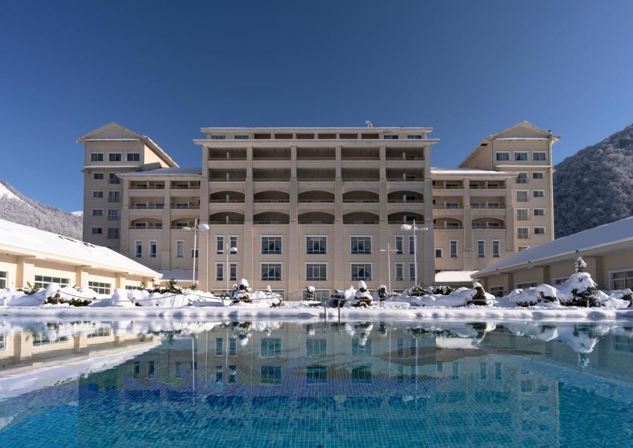 Курортные отели Qafqaz Riverside Hotel Габала-6