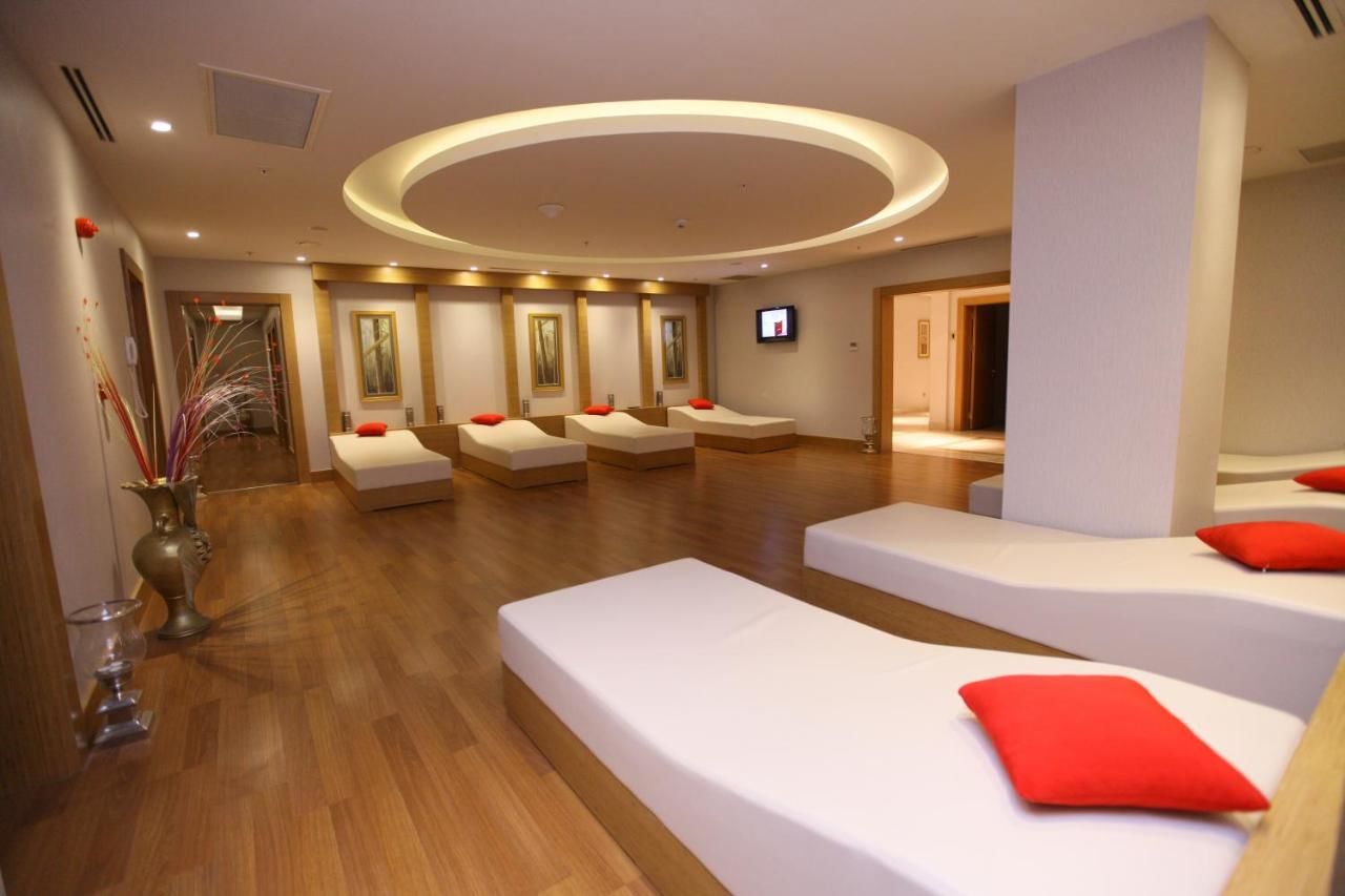 Курортные отели Qafqaz Riverside Hotel Габала-44