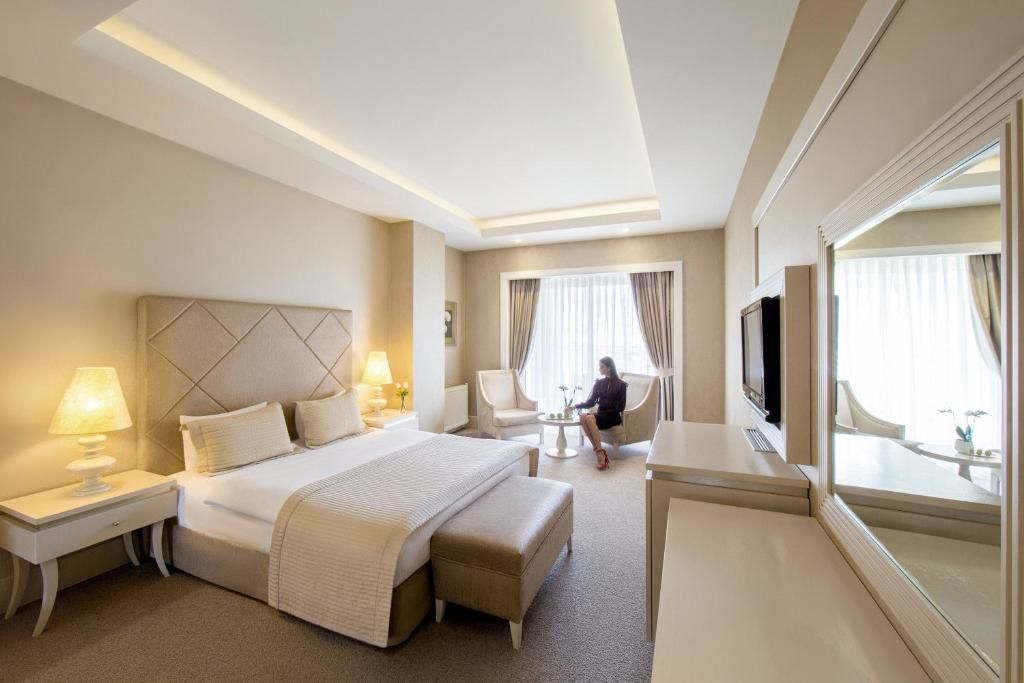 Курортные отели Qafqaz Riverside Hotel Габала