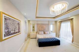 Курортные отели Qafqaz Riverside Hotel Габала Люкс с кроватью размера «king-size»-4