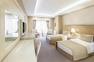 Курортные отели Qafqaz Riverside Hotel Габала Стандартный двухместный номер с 1 кроватью или 2 отдельными кроватями-4