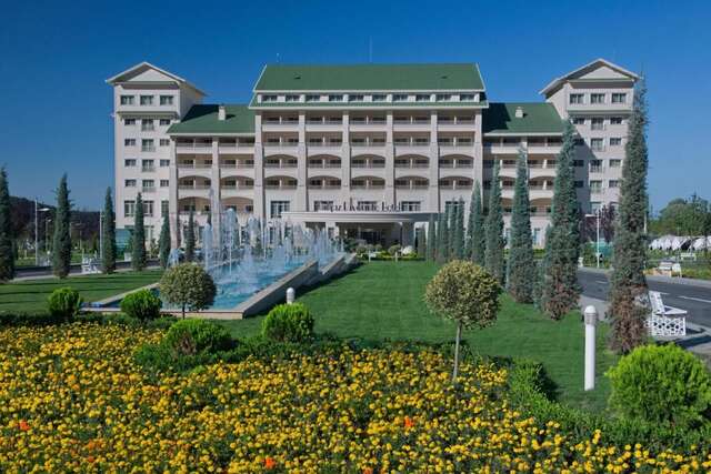 Курортные отели Qafqaz Riverside Hotel Габала-33
